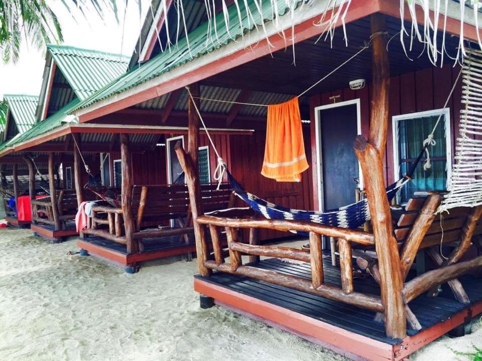 Beer'S House Bungalows เบียร์เฮ้าส์บังกะโล Бан-Ламай Экстерьер фото