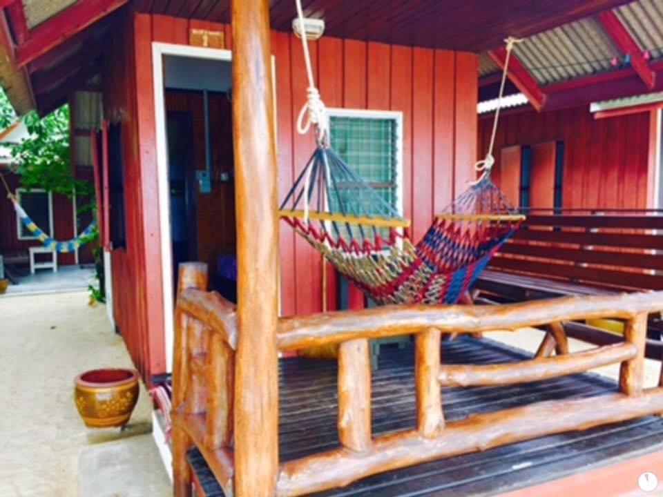 Beer'S House Bungalows เบียร์เฮ้าส์บังกะโล Бан-Ламай Экстерьер фото