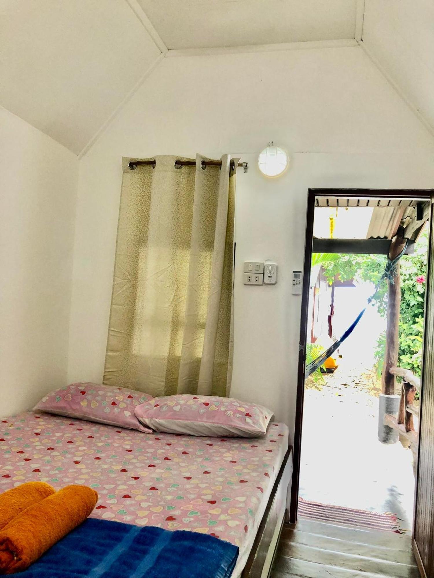 Beer'S House Bungalows เบียร์เฮ้าส์บังกะโล Бан-Ламай Экстерьер фото